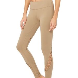 ALO Yoga Entwine Legging, Gravel
